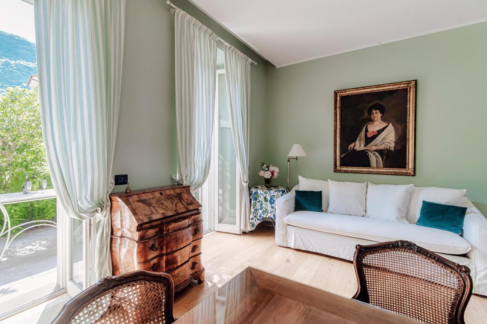 Green Home 65 - The House Of Travelers Côme Esterno foto